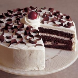 Black Forest Cake- 8 Inches