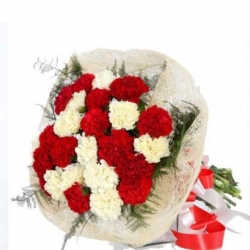 Bouquet Of Red N White Carnation 